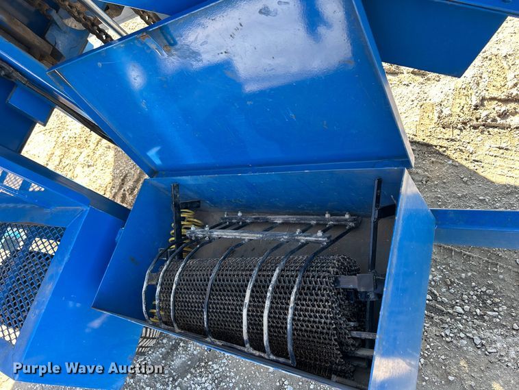 image for item DS0846 Teledyne Princeton  Winchester Quick Hitch sod harvester