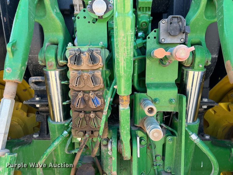image for item DS2881 2019 John Deere 6155R MFWD tractor