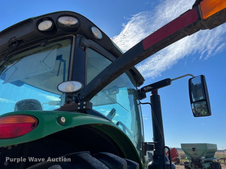 image for item DS2881 2019 John Deere 6155R MFWD tractor