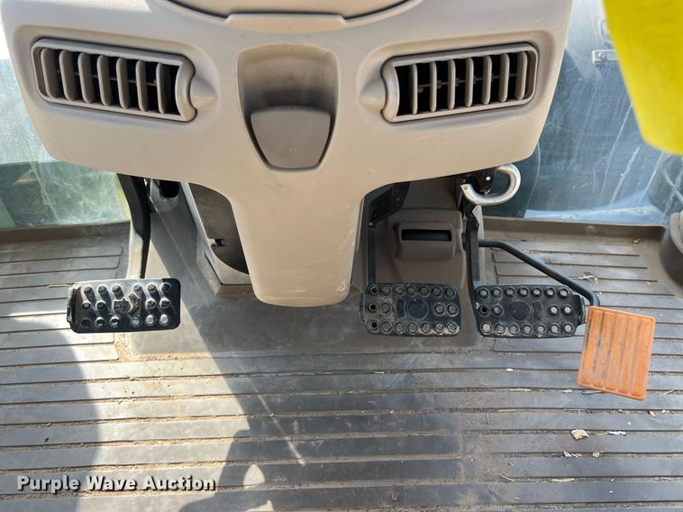 image for item DS2881 2019 John Deere 6155R MFWD tractor