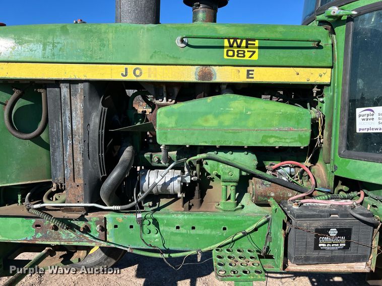 image for item DS2882 1974 John Deere 4630 tractor
