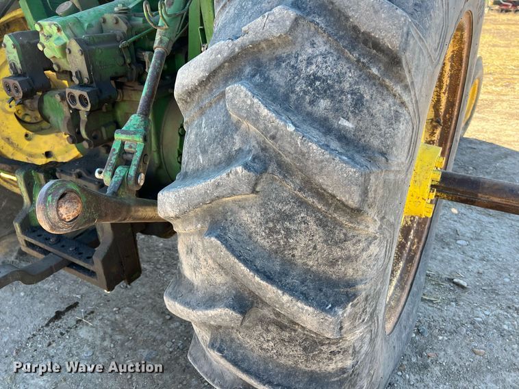 image for item DS2882 1974 John Deere 4630 tractor