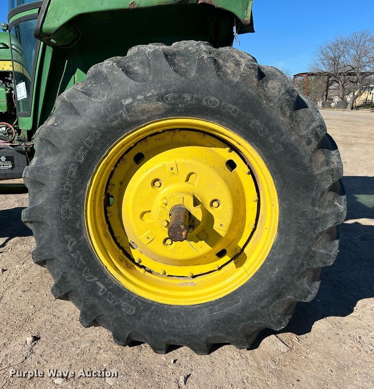 image for item DS2882 1974 John Deere 4630 tractor