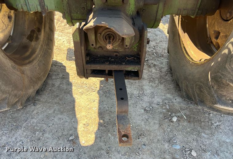 image for item DS2883 1978 John Deere 2840 tractor