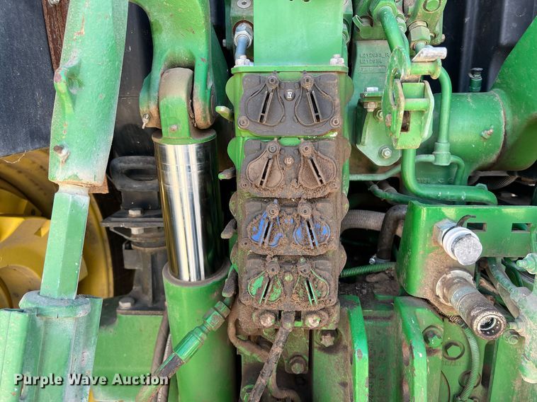 image for item DS2885 2017 John Deere 6155R MFWD tractor