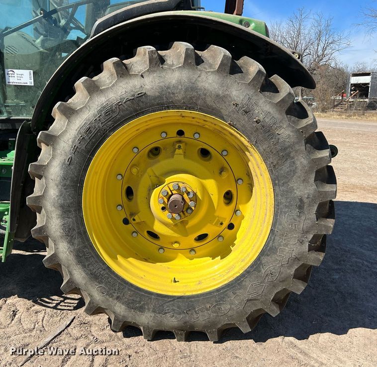 image for item DS2885 2017 John Deere 6155R MFWD tractor