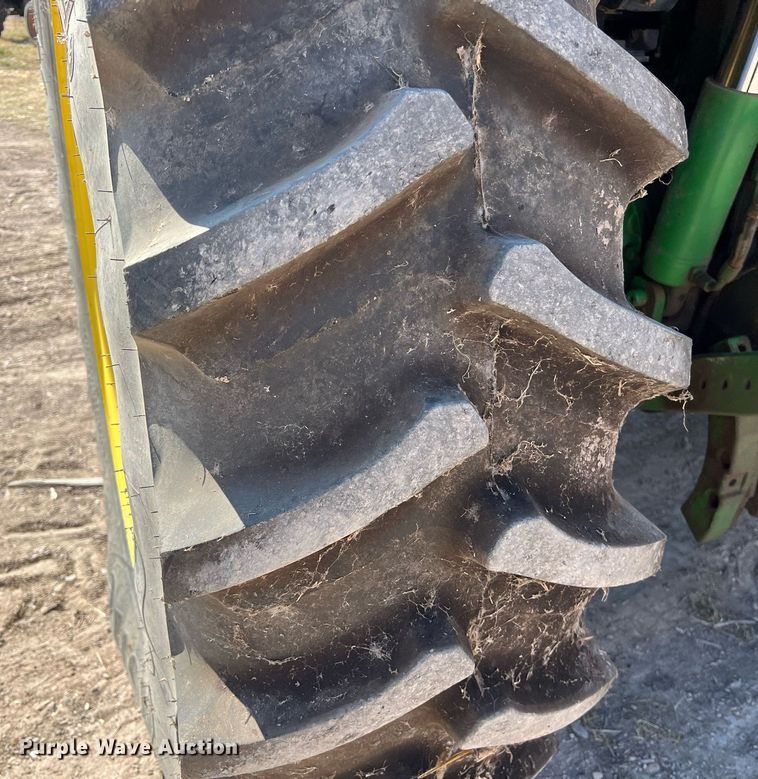 image for item DS2885 2017 John Deere 6155R MFWD tractor