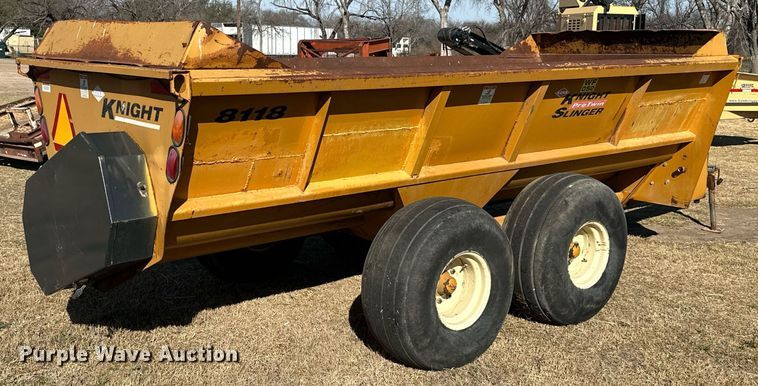 image for item DS2888 Knight Slinger 8118 manure spreader