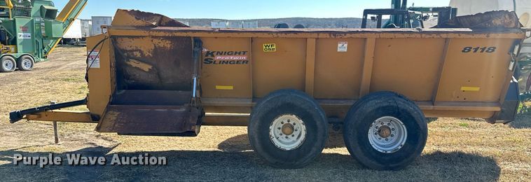 image for item DS2888 Knight Slinger 8118 manure spreader