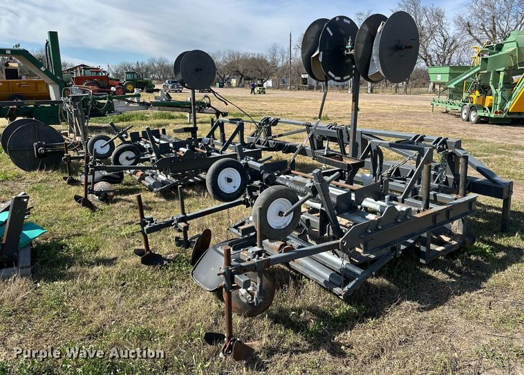 image for item DS2892 Reddick plastic mulch layer