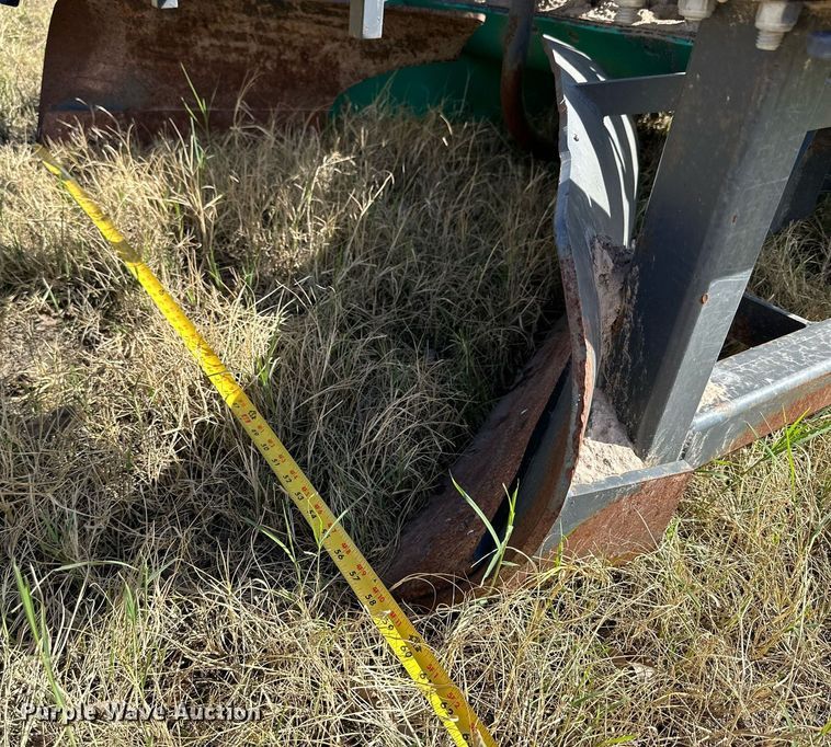 image for item DS2892 Reddick plastic mulch layer