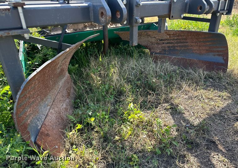 image for item DS2892 Reddick plastic mulch layer