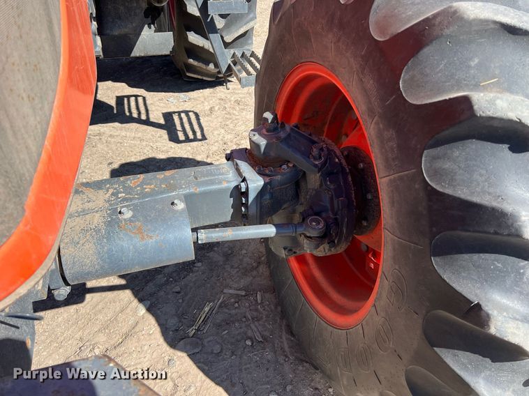 image for item DS2893 Kubota M108S MFWD tractor