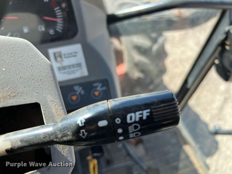 image for item DS2893 Kubota M108S MFWD tractor