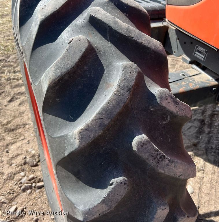 image for item DS2893 Kubota M108S MFWD tractor