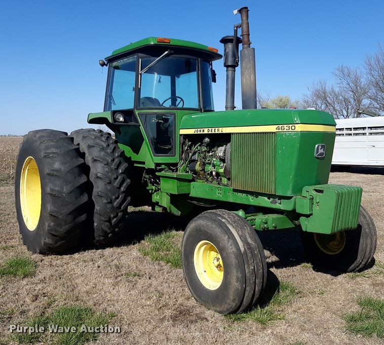 image for item DV9922 1975 John Deere 4630 tractor