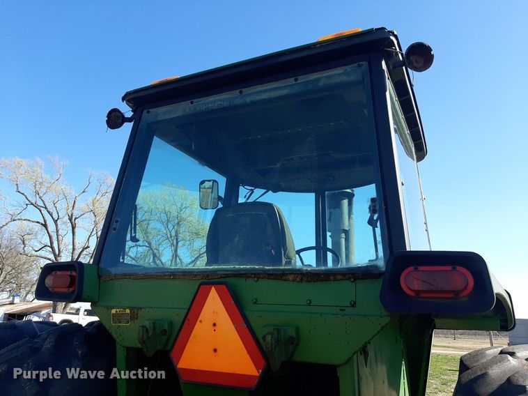 image for item DV9922 1975 John Deere 4630 tractor