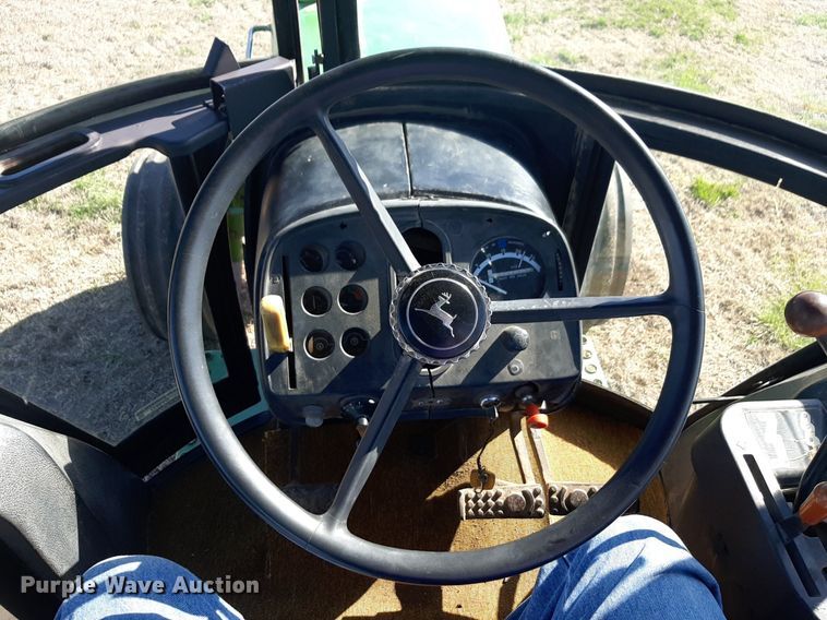 image for item DV9922 1975 John Deere 4630 tractor