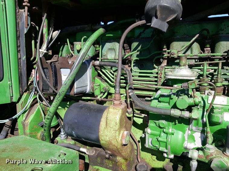 image for item DV9922 1975 John Deere 4630 tractor