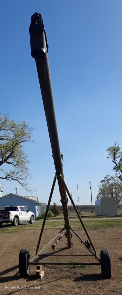 image for item DV9926 Auger