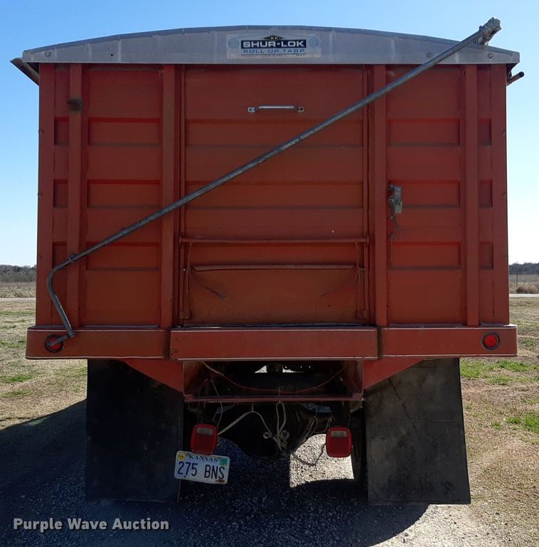 image for item DV9929 1994 Chevrolet Kodiak grain truck