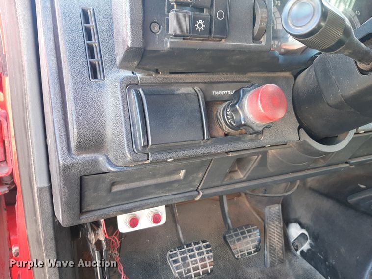 image for item DV9929 1994 Chevrolet Kodiak grain truck