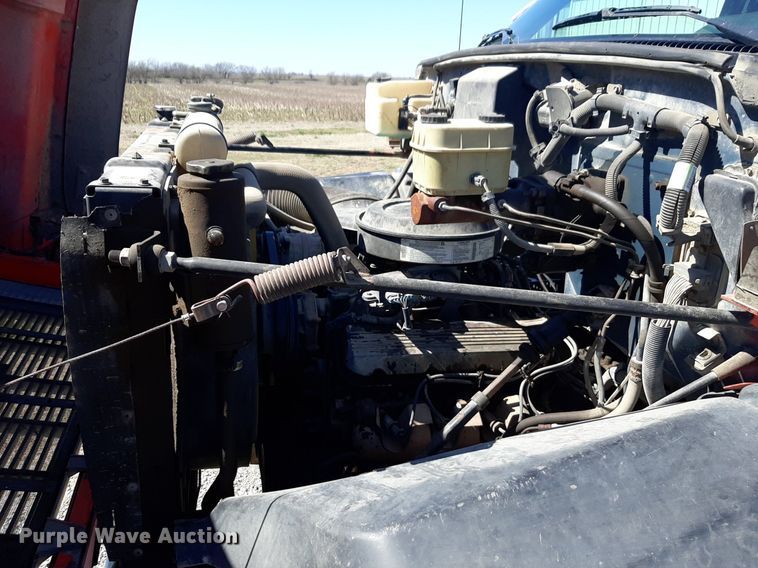 image for item DV9929 1994 Chevrolet Kodiak grain truck