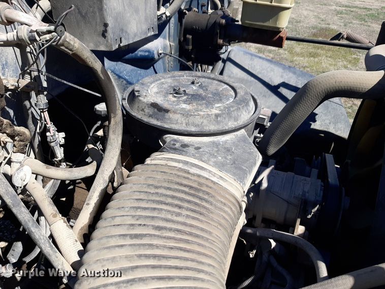 image for item DV9929 1994 Chevrolet Kodiak grain truck