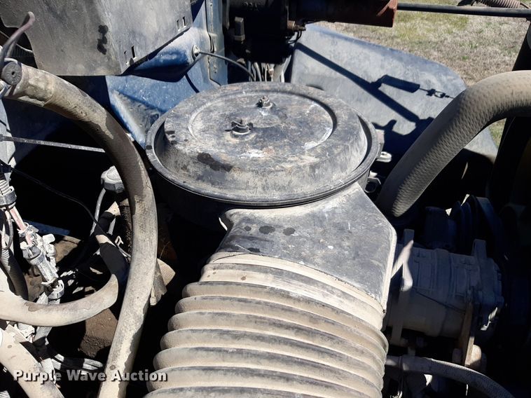 image for item DV9929 1994 Chevrolet Kodiak grain truck