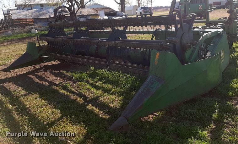 image for item DV9931 John Deere 216 flex head