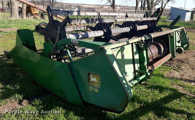 image for item DV9931 John Deere 216 flex head
