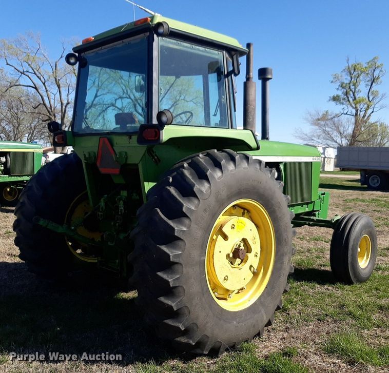 image for item DV9932 1980 John Deere 4430 tractor