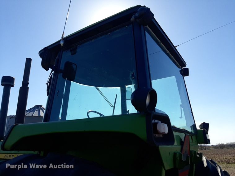 image for item DV9932 1980 John Deere 4430 tractor