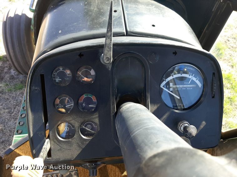 image for item DV9932 1980 John Deere 4430 tractor