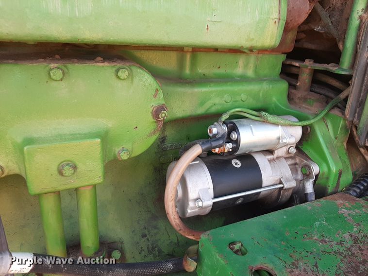 image for item DV9932 1980 John Deere 4430 tractor