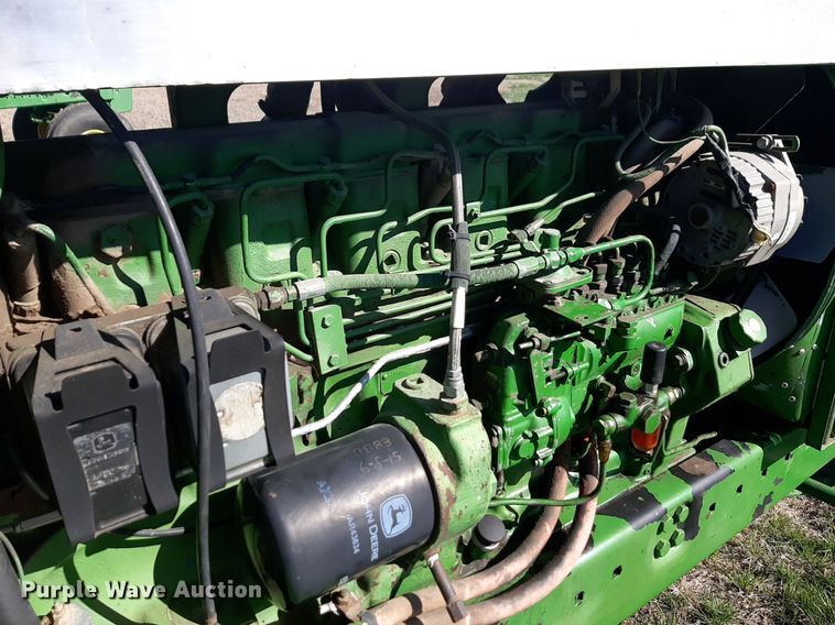 image for item DV9932 1980 John Deere 4430 tractor