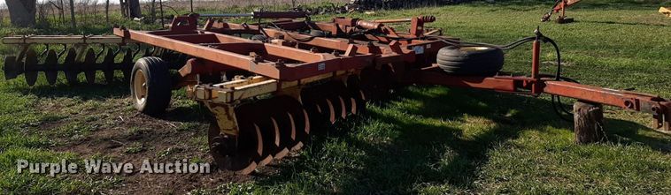 image for item DV9934 New Holland  0D100 tandem off-set disk