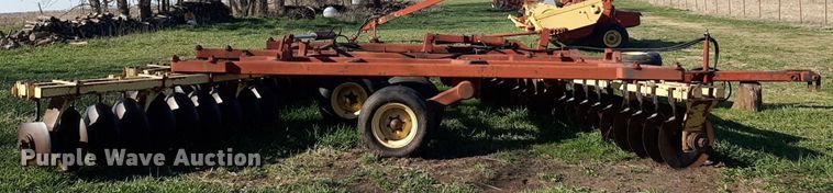 image for item DV9934 New Holland  0D100 tandem off-set disk