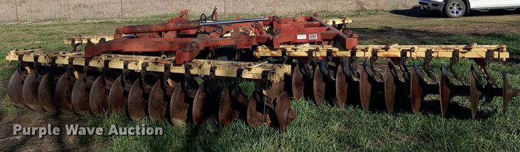 image for item DV9934 New Holland  0D100 tandem off-set disk