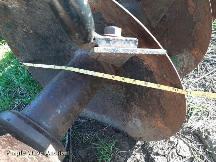 image for item DV9934 New Holland  0D100 tandem off-set disk