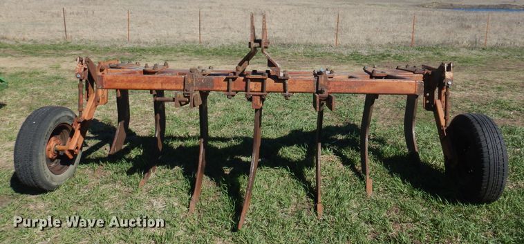 image for item DV9935 V-ripper