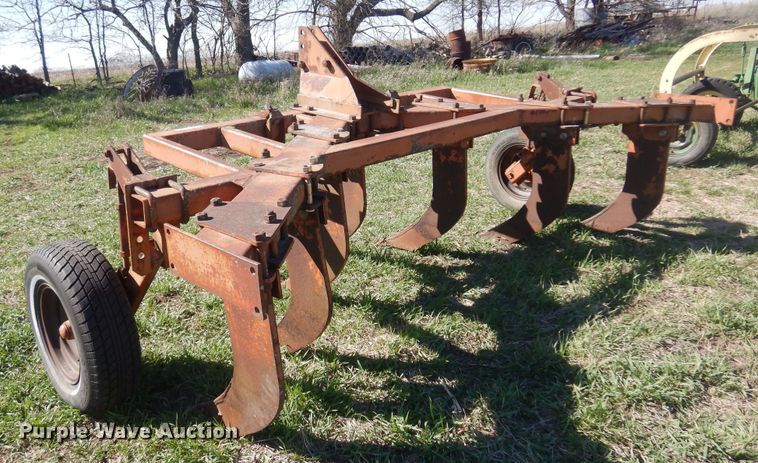 image for item DV9935 V-ripper