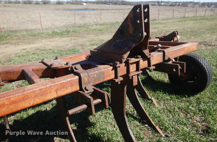 image for item DV9935 V-ripper