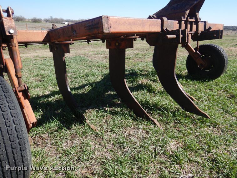 image for item DV9935 V-ripper