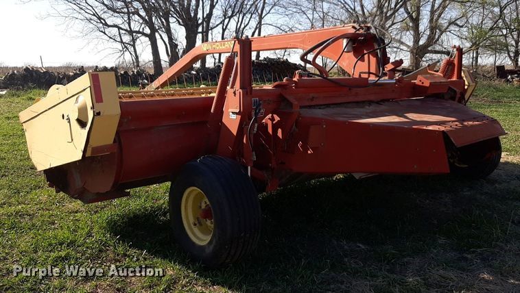 image for item DV9936 New Holland  116 swather / windrower