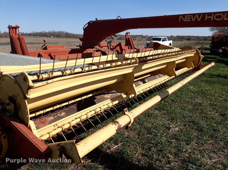 image for item DV9936 New Holland  116 swather / windrower