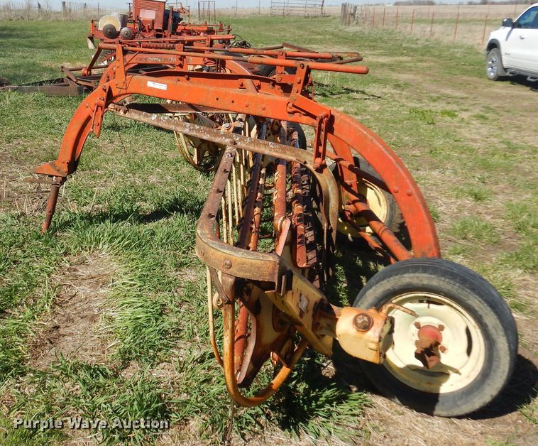 image for item DV9939 (2) New Holland 56 hay rakes