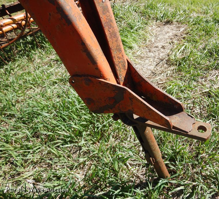 image for item DV9939 (2) New Holland 56 hay rakes