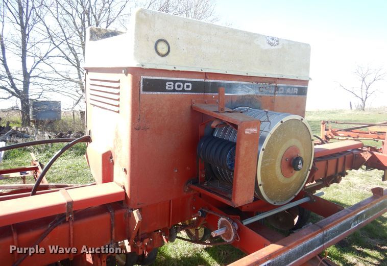 image for item DV9941 International Harvester 800 Cyclo Air planter