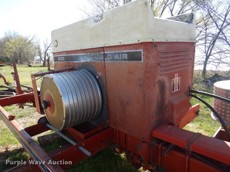 image for item DV9941 International Harvester 800 Cyclo Air planter